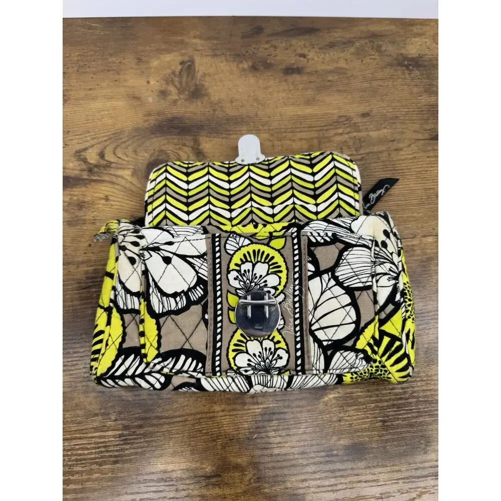 Vera Bradley Citron Ultimate Wristlet Clutch Wallet Yellow Black Discontinued